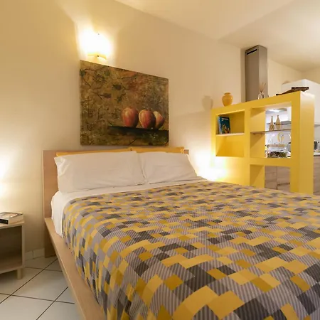 Welcomely - Casa Lisander * Lecco