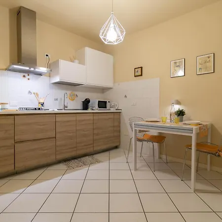 Welcomely - Casa Lisander Apartment *