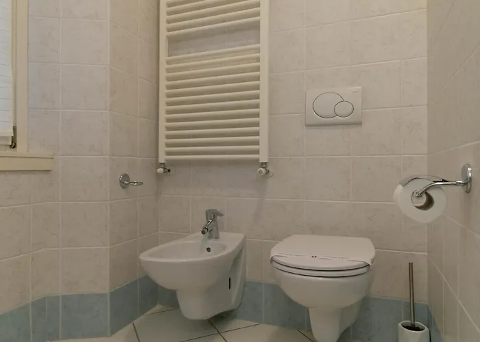 Casa Lisander Apartament